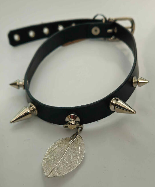 Tellus Trinket Collar max Ø: 47cm Collar min. Ø: 36cm 900NOK/≈80€